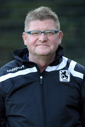 Team-Manager Arnold Geißler